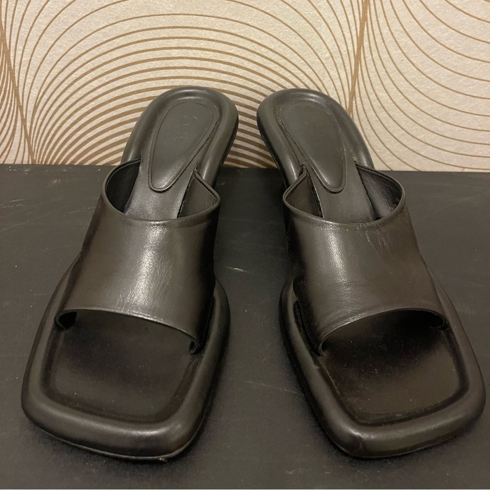 Zara | Black Leather Heeled Mules - Picture 7 of 12